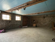 Maison de ville restaurée, 106m2 avec garage sur terrain 283m²  79 400 €