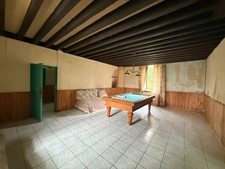Propriété de caractère 284m² habitable, 5 chambres, annexe + grange sur terrain de 6885m² 197 000 €
