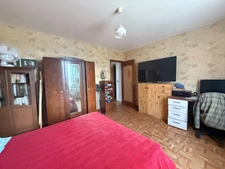 Pavillon de plain pied, 2 chambres, avec dépendances, sur 5425m² de terrain 85 500 €