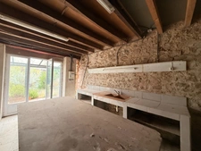 Propriété de caractère 284m² habitable, 5 chambres, annexe + grange sur terrain de 6885m² 197 000 €