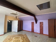 Maison en pierre, 167m², avec grange sur 730m² de terrain 112 000 €