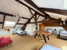 Gite/Maison en pierre, 164m², avec dépendances sur 945m² de terrain 127 000 €
