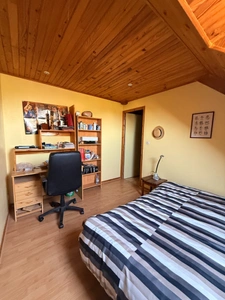 Pavillon sur sous sol de 170m², 5 chambres, piscine sur terrain de 2000m² 197 000 €