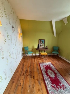  Manoir de 170m² avec son annexe de 50m² et ses dépendances sur terrain de 3 423m² 244 000 €