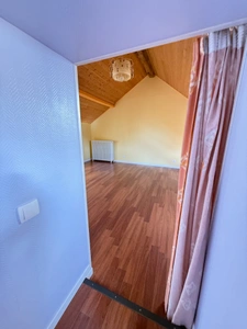 En exclusivite ! Maison de village, 300m², 10 chambres avec dépendances sur 3489m² de terrain 178 500 €