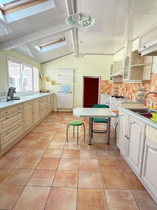 En exclusivite ! Maison de village, 300m², 10 chambres avec dépendances sur 3489m² de terrain 178 500 €