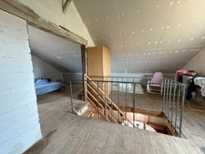 EN EXCLUSIVITE ! Maison de village, 110m², 4 pièces, avec dépendances sur terrain de 8783 m² 76 000 €
