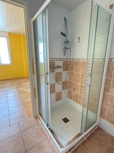 En exclusivite ! Maison de village, 300m², 10 chambres avec dépendances sur 3489m² de terrain 178 500 €