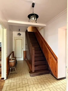 Maison de caractère en pierre, 121 m², 5 chambres avec belles dépendances sur 6 688 m² de terrain 148 500 €