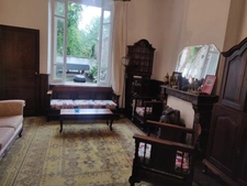 EN EXCLUSIVITE ! Maison de ville de caractère, 248m², 6 chambres, avec cour 153 500 €