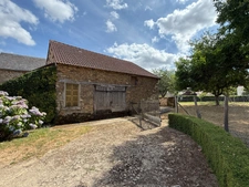 EN EXCLUSIVITE ! Grange avec CU Favorable de 64m² au sol sur 2 niveaux sur 920m² de terrain 14 900 €