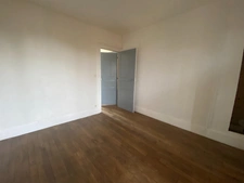 Maison en pierre, 95 m², avec cave et dépendances sur 636 m² de terrain 75 000 €