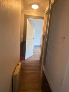 Maison en pierre, 95 m², avec cave et dépendances sur 636 m² de terrain 75 000 €