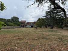 EN EXCLUSIVITE ! Manoir de 170m² avec son annexe de 50m² et ses dépendances sur terrain de 8861m² 244 000 €