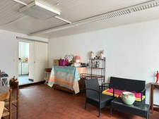 Maison de ville de 157m² avec potentiel local professionnel et dépendances, jardin 90 950 €