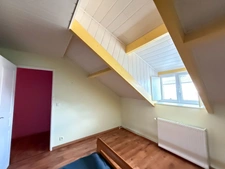 En exclusivite ! Maison de village, 300m², 10 chambres avec dépendances sur 3489m² de terrain 178 500 €