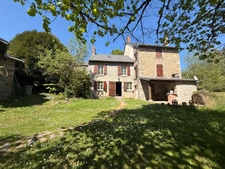 MAGNIFIQUE Moulin de Peurousseau 142m², 4 chambres sur terrain de 4663m² 174 000 €