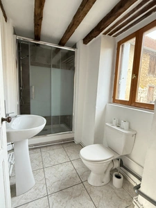 EN EXCLUSIVITE ! Maison en pierre, 88m², 2 chambres, sur 975m² de terrain 84 990 €