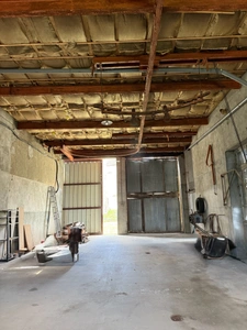 En exclusivite ! Maison de village, 300m², 10 chambres avec dépendances sur 3489m² de terrain 178 500 €