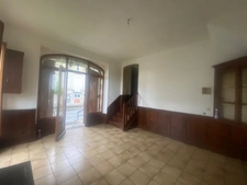 Maison en pierre, 95 m², avec cave et dépendances sur 636 m² de terrain 75 000 €