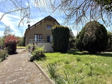 EN EXCLUSIVITE Pavillon de 146m², sur sous sol, 4 chambres sur terrain de 6232m² 149 900 €