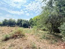  Longère en pierre 90m², sur terrain de 2379m² 69 990 €
