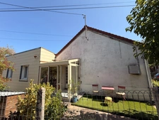 EN EXCLUSIVITE ! Maison en pierre 54m², 2 chambres sur 593m² de terrain + Terrain indépendant de 1420m² 66 500 €