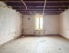 Ancienne forge sur 3 niveaux 105m² sur 777m² de terrain 23 500 €