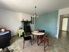 EN EXCLUSIVITE Longère en pierre 90m², sur terrain de 2379m² 79 990 €