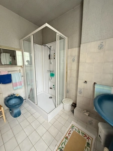 EN EXCLUSIVITE Maison 184m², 4 chambres avec dépendances sur 4396m² de terrain 178 900 €
