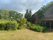 EN EXCLUSIVITE ! Maison en pierre de 115m2 + dépendances sur 4079m2 de terrain 89 990 €