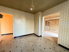 Pavillon de 117m² sur sous sol, 3 chambres avec possibilité d'agrandissement, terrain de 1733m2 109 500 €