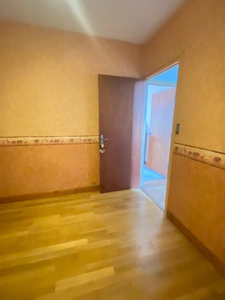 Maison de ville 108m², avec courette et dépendances 49 500 €