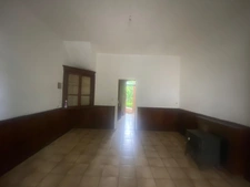 Maison en pierre, 95 m², avec cave et dépendances sur 636 m² de terrain 75 000 €
