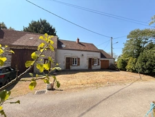 Charmante maison en pierre, 115m², 3 chambres, 1175 m² de terrain 89 900 €