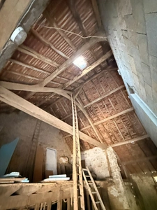 Charmante maison en pierre, 115m², 3 chambres, 1175 m² de terrain 89 900 €