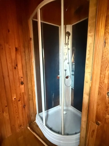Ensemble de 2 maisons mitoyennes en pierre 209m² + grange, terrain 2000m² 79 500 €