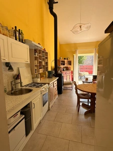 EN EXCLUSIVITE ! Maison en pierre 54m², 2 chambres sur 593m² de terrain + Terrain indépendant de 1420m² 66 500 €