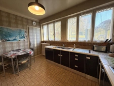 Maison en pierre 158m², 5 chambres, avec garage sur parc arboré de 5193m² 249 000 €