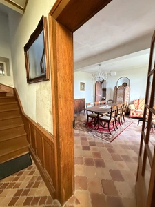 EN EXCLUSIVITE Très belle propriété de 215m² avec piscine et dépendances sur 3000 m² de terrain 199 990 €