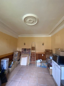 Maison en pierre, 167m², avec grange sur 730m² de terrain 112 000 €