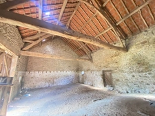 EN EXCLUSIVITE ! Corps de ferme avec maison d'habitation de 89m² sur terrain de 2hectares 2188m² 125 000 €