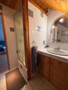 Pavillon sur sous sol de 170m², 5 chambres, piscine sur terrain de 2000m² 197 000 €