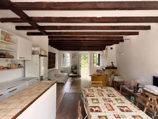 EN EXCLUSIVITE ! Charmante maison de plain pied 97m², 3 chambres, sur 1,2ha de terrain 107 000 €
