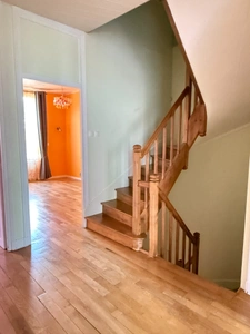 En exclusivite ! Maison de village, 300m², 10 chambres avec dépendances sur 3489m² de terrain 178 500 €