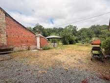 Maison de caractère en pierre, 134m², 4 chambres, Terrain de 2 668 m², proche des Trois Lacs 129 900 €