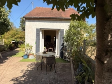 EN EXCLUSIVITE ! Maison en pierre 54m², 2 chambres sur 593m² de terrain + Terrain indépendant de 1420m² 66 500 €