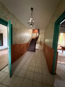 Propriété de caractère 284m² habitable, 5 chambres, annexe + grange sur terrain de 6885m² 197 000 €