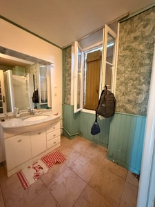 Propriété de caractère 284m² habitable, 5 chambres, annexe + grange sur terrain de 6885m² 197 000 €