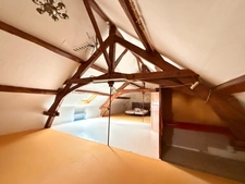 Propriété de caractère 284m² habitable, 5 chambres, annexe + grange sur terrain de 6885m² 197 000 €